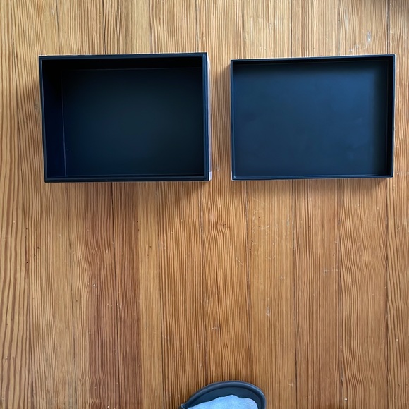 Frog Hill Designs Gray, Lacquered Glossy Rectangular and Square Box Set - Picture 7 of 10